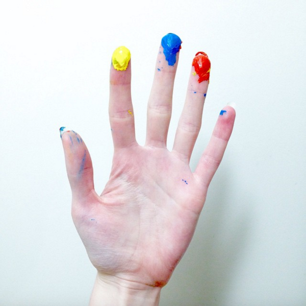 _playology's tweet photo. finger painted a bit of work today #imaplayologist https://t.co/hkBaKLcvFx