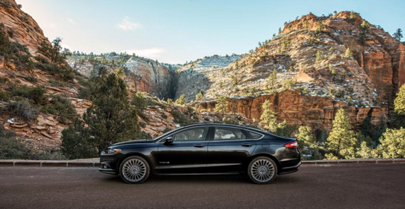 An achievement in comfort and confidence, a truly refined experience. The all-new 2016 Fusion Hybrid.