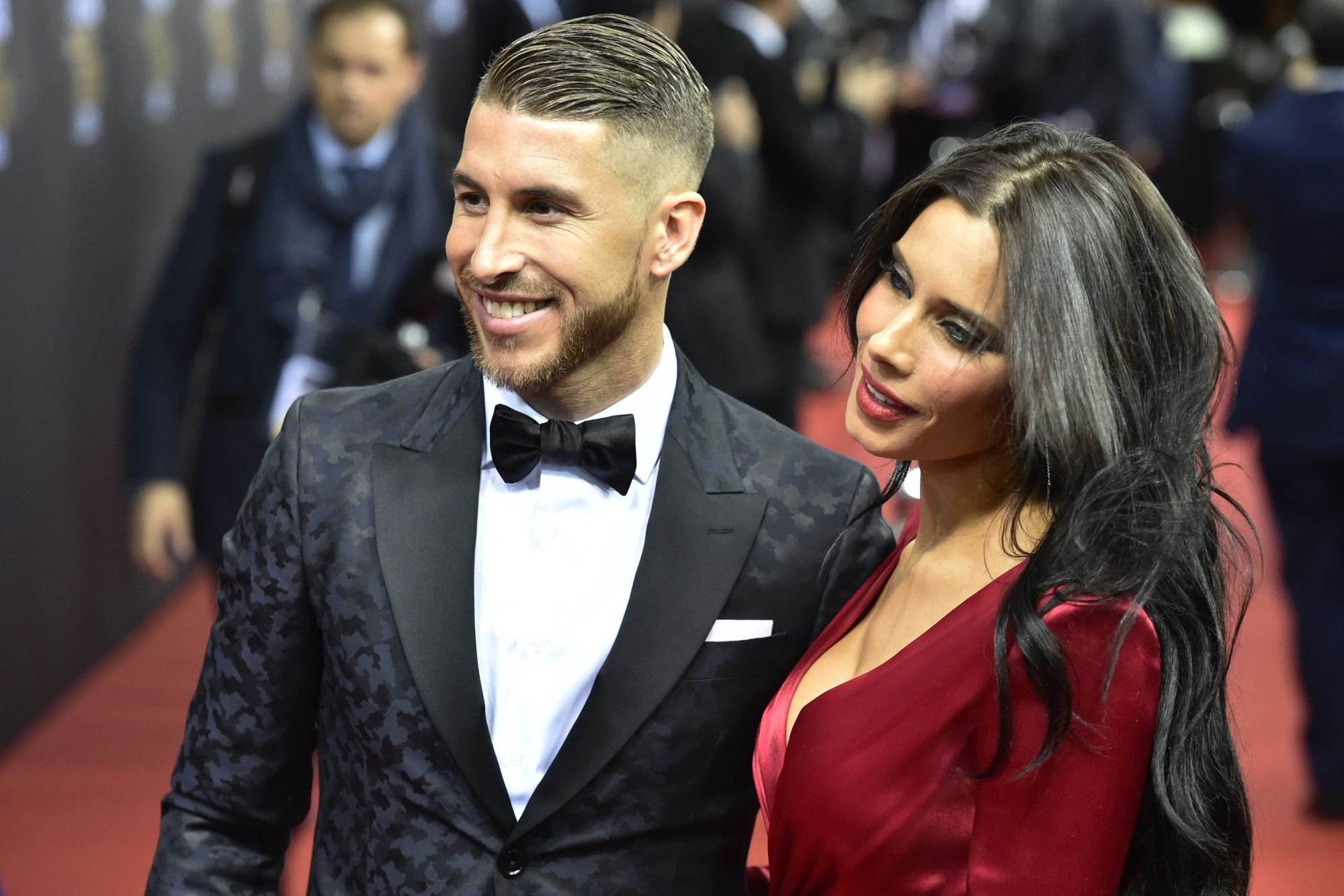 تويتر As English على تويتر Sergio Ramos And Pilar Rubio On The Fabled Red Carpet In Zurich Https T Co Umq8xombrq