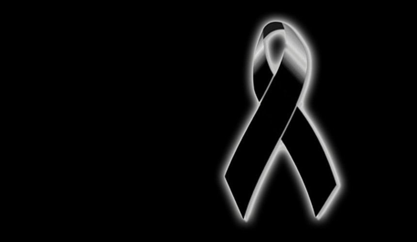 PADELABSOLUTE's tweet photo. El mundo del pádel de luto por el fallecimiento de Elías Estrella. Nuestro más sentido pésame a toda su familia. https://t.co/pqdjgImQ0i