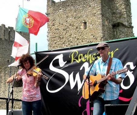 TUESDAY SESSIONS - FIDDLEFIT @ 20:00
Pie and a Pint for only £11.00 from 18:00 to 21:30 #pie #folkmusic