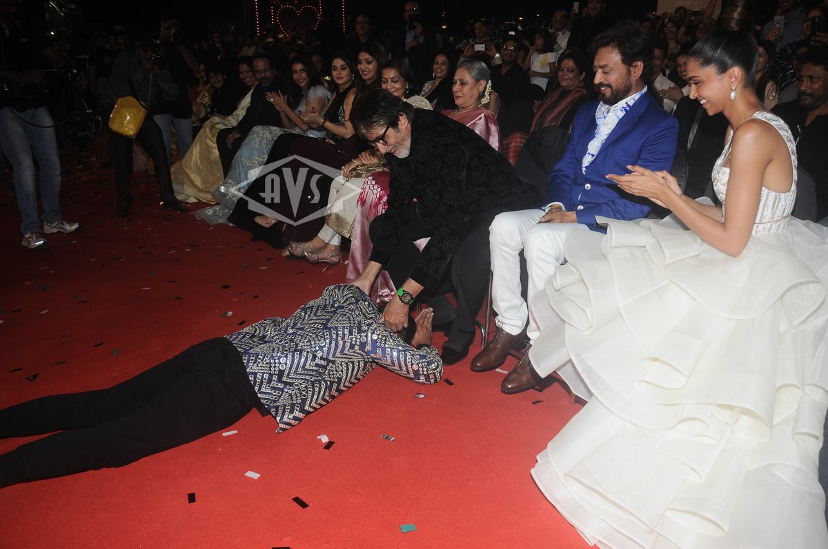 Embedded image permalink