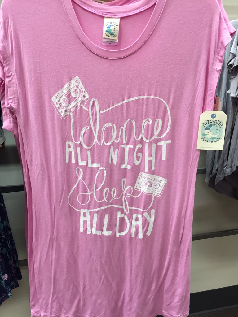 CLincoln09's tweet photo. New addition to sleepwear! #JustintimeforValentines @1764 https://t.co/4qdZu9YM58