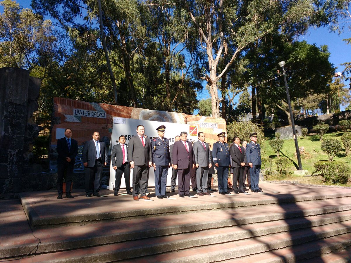 ContXDelante's tweet image. Ceremonia Cívica con personal de la SEDENA y autoridades de la delegación en la inauguración de Exposición Histórica