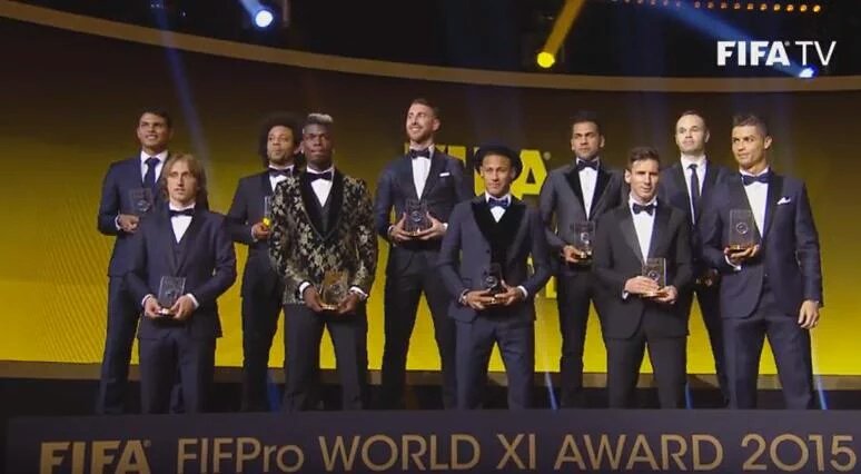 KaryCorrea's tweet photo. Este es el #FifProWorldXl...¿quién podría vencer a este equipo? #Cracks #BallondOr https://t.co/AGMHre7Cpz
