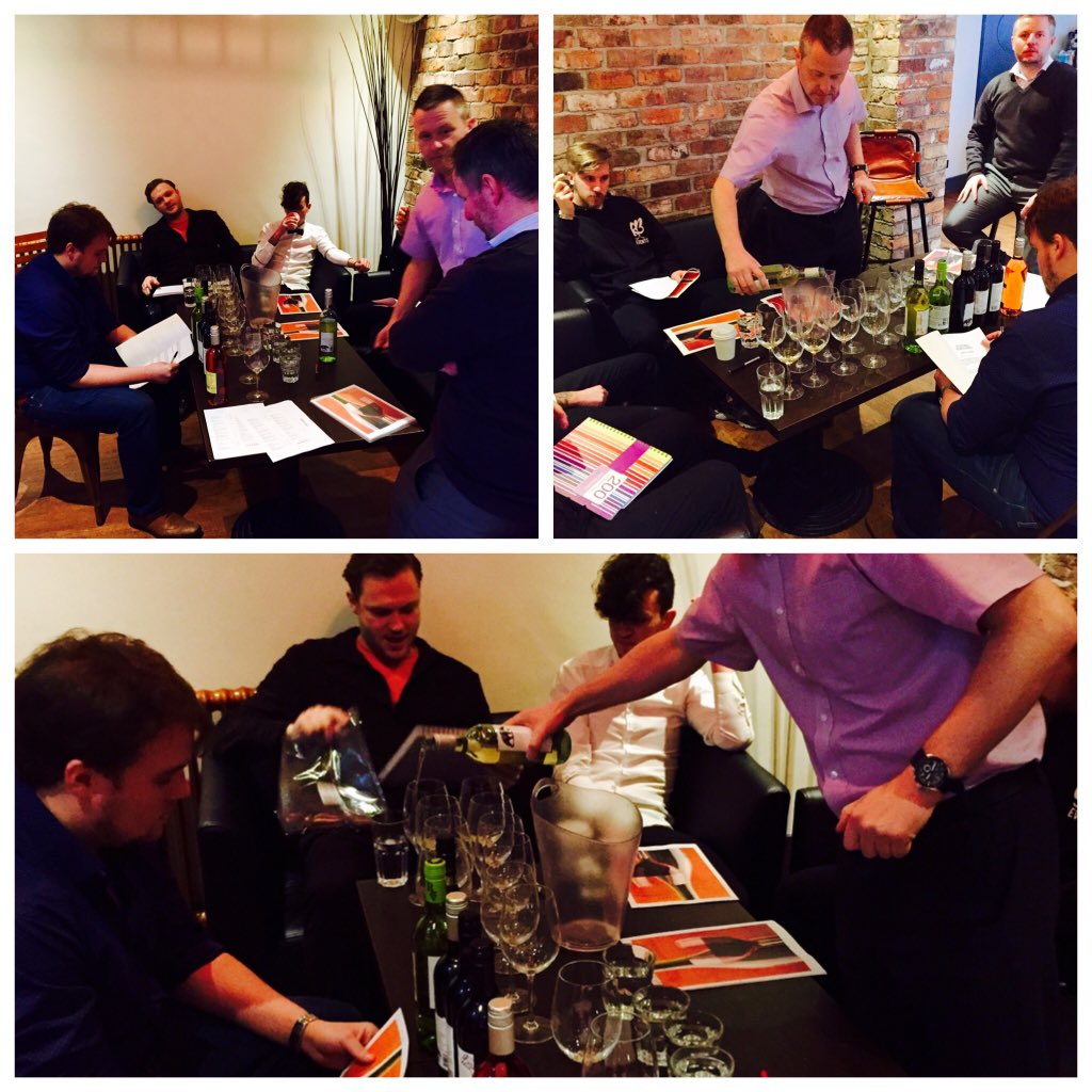 Platform3_PLF's tweet photo. Great start to the week with the team getting staff training ! #alwaysbebetter #platform3 https://t.co/yi5QlmunE8