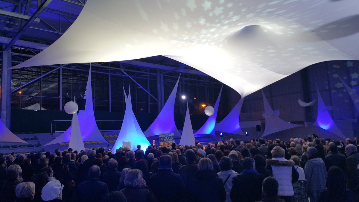 Voeux de <a href="/Bernard_Keller/">Bernard Keller</a> aux Blagnacais et inauguration du gymnase Andromède