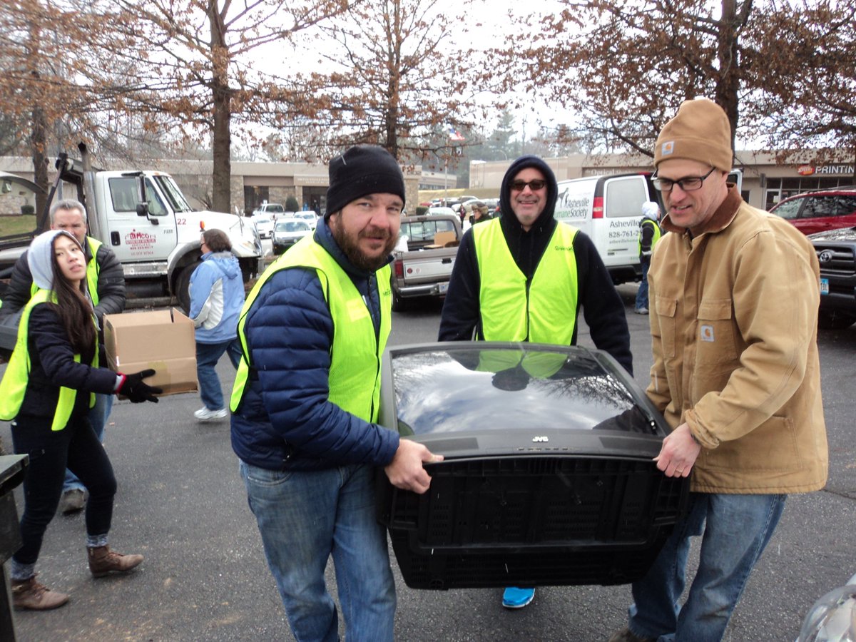 AVLGreenWorks's tweet photo. Jan 16 BRING OUT YOUR DEAD electronics, batteries, TVs, appliances &amp; MORE to recycled! https://t.co/N35tdIPp6J https://t.co/sc3ABakYkk