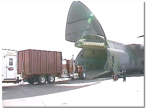 SafetyBoss56's tweet photo. Kuwait on Fire - 25 year anniversary #25years #anniversary #blowout #kuwait #smokey #mikemi https://t.co/uirbJldCFi https://t.co/0yf6T3Bgky