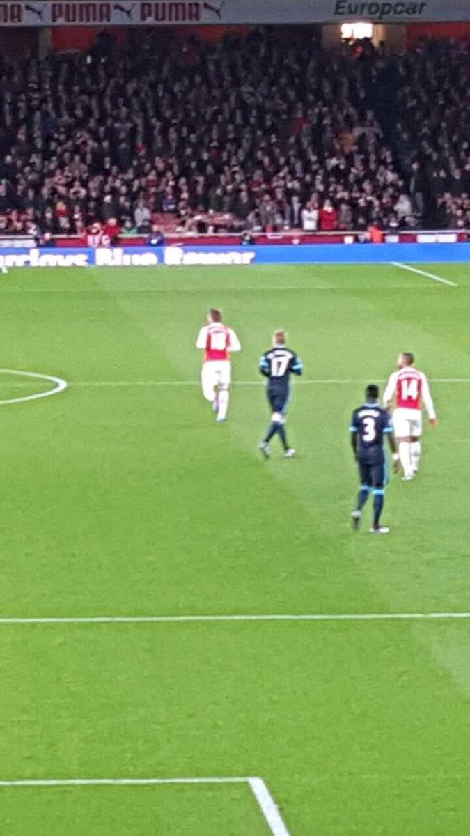 testastefano2's tweet image. This day we had to go to arsenal stadium to see arsenal vs mancity