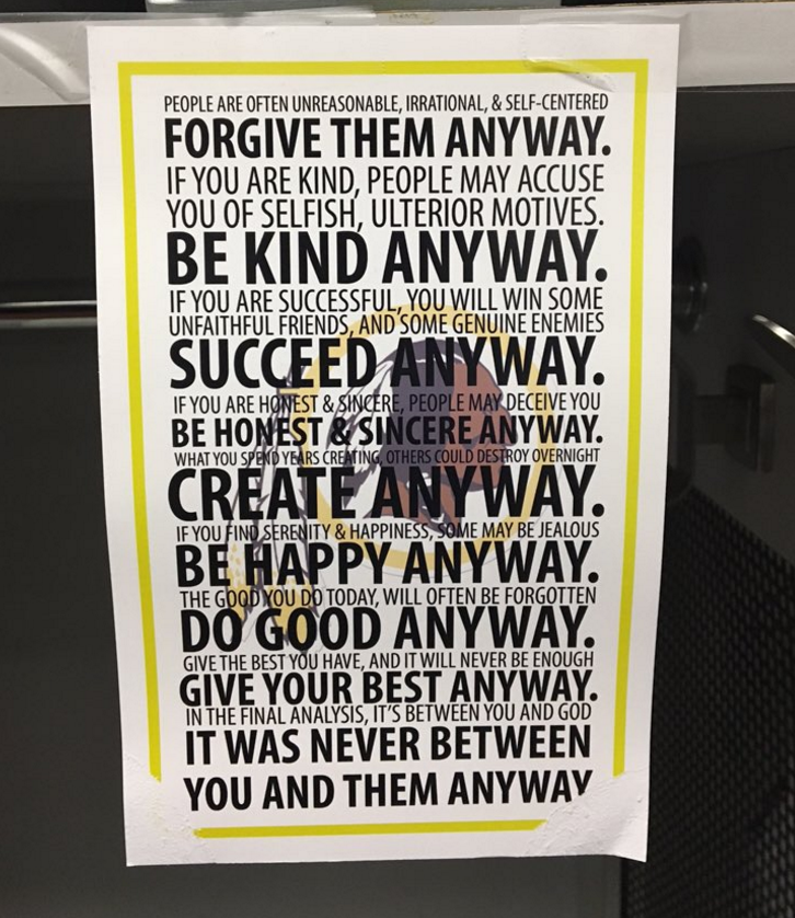 BleacherReport's tweet photo. RG3 leaves behind note after cleaning out locker at Redskins’ stadium https://t.co/pSeqz5gxQx https://t.co/LodTw36ZeB