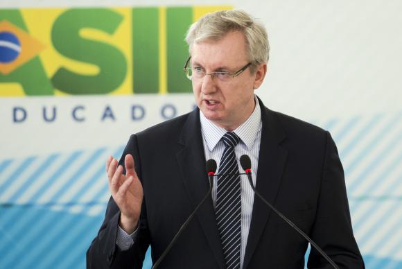 agenciabrasil's tweet image. Pesquisadores e empresários consideram positivo Marco da Ciência e Tecnologia goo.gl/TijQrZ