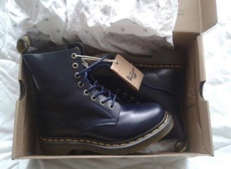astaesthetics's tweet photo. doc marten shoes aesthetic: sagittarius https://t.co/NpEXr2vjkT