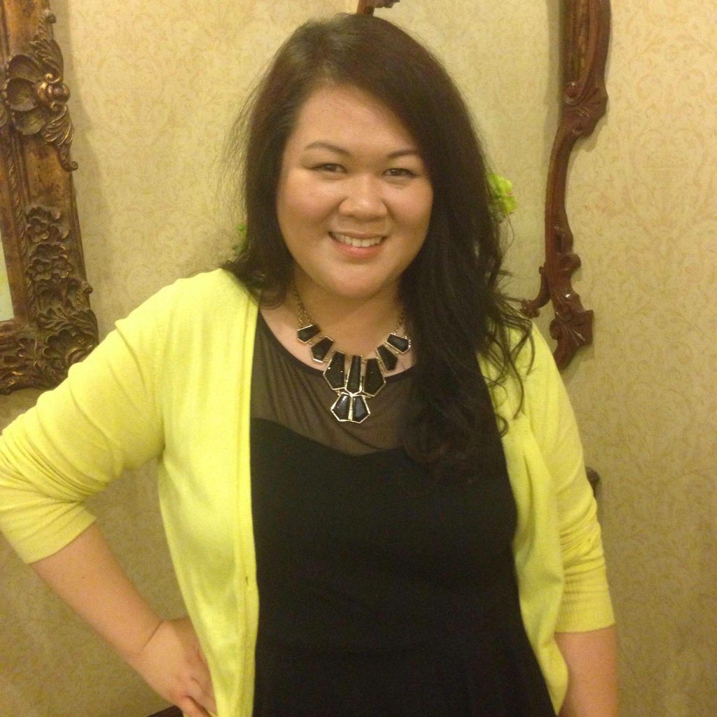 APhiG_NIU's tweet image. We would like to wish one of our beautiful alumnae Anita "Lotus" Mui a Happy Birthday! :)#KappaClass #APhiG #Fall04