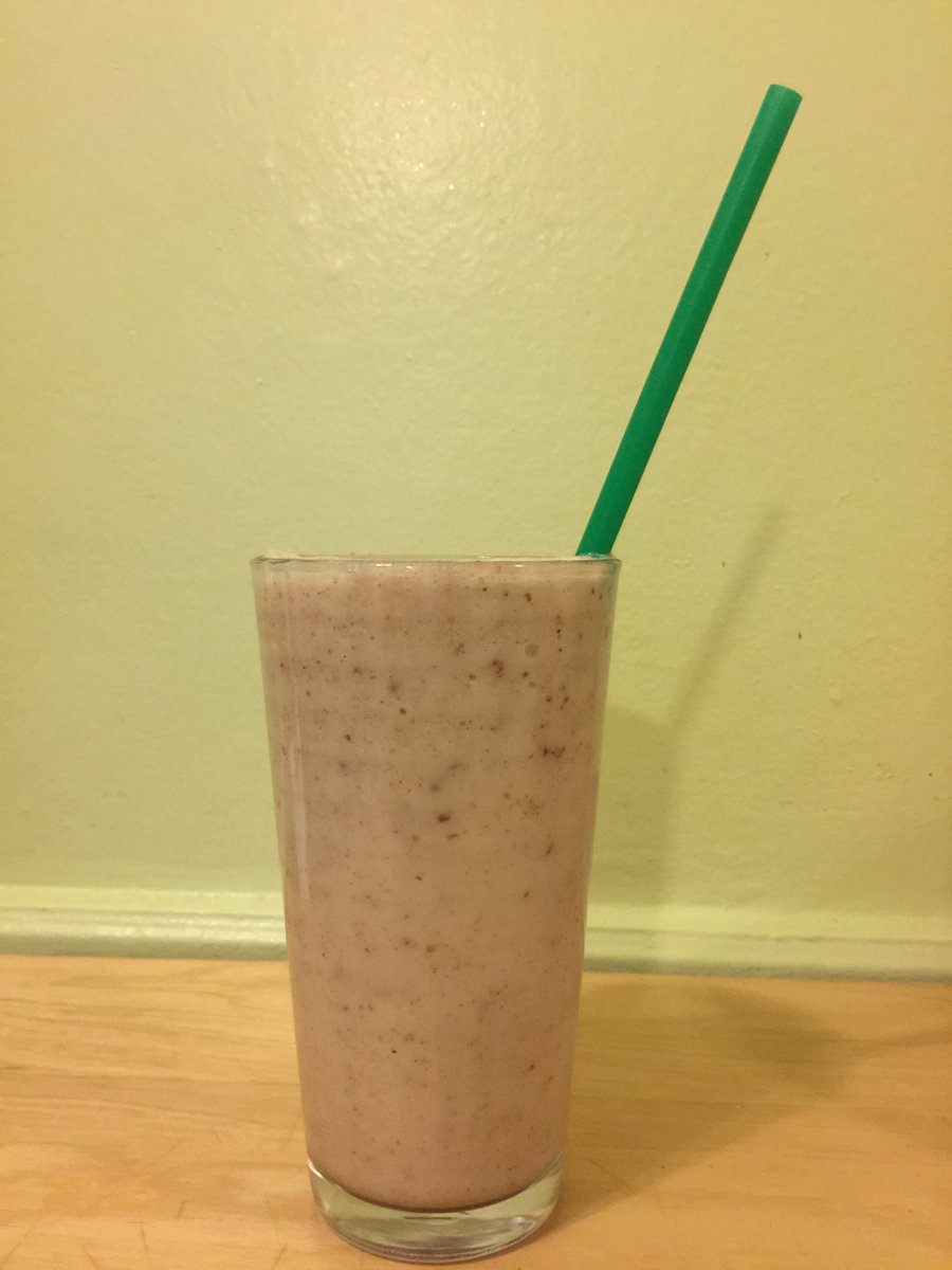 Fruit_Bliss's tweet photo. #DateSmoothie made with #FruitBliss dates, @lovemysilk unsweetened #almondmilk, & ice. #deliciouslyjuicy https://t.co/QTkSJ1mEFO