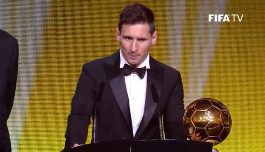 CanalBlaugrana_'s tweet photo. Leo #Messi con su 5to #BallondOr, LEYENDA!! ÚNICO!! INMESSIONANTE!! https://t.co/DED6wyLtNe