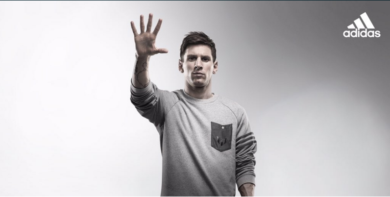 ZiddharthR's tweet photo. 5 times , 5 times , 5 times , 5 times , 5 times !!!
#BallondOr2015 #BallonDOr #Messi https://t.co/dcqd0Y0LeR