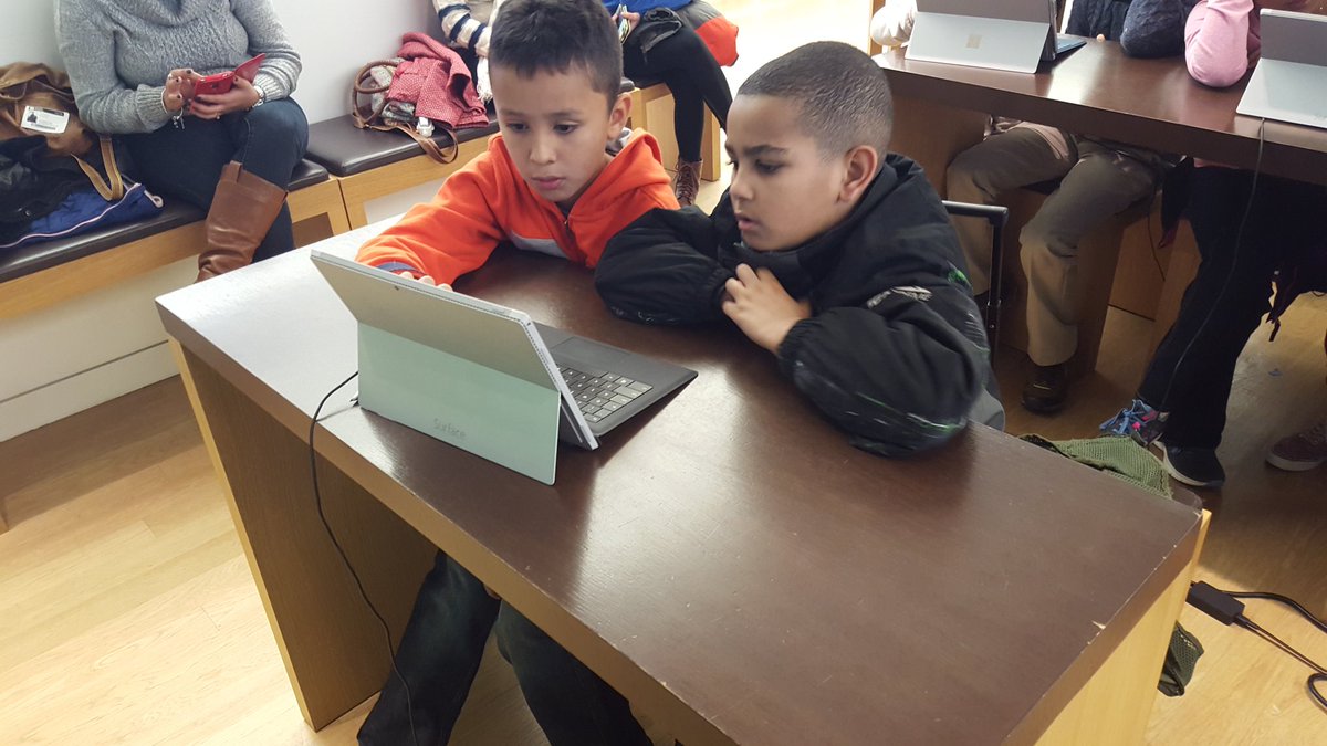JamatthewsJoyce's tweet image. An AWESOME DAY for CODING #tysonscornermicrosoftstore @codeorg @Microsoft @FCPSR2 @FEA_Fairfax @codeallyear