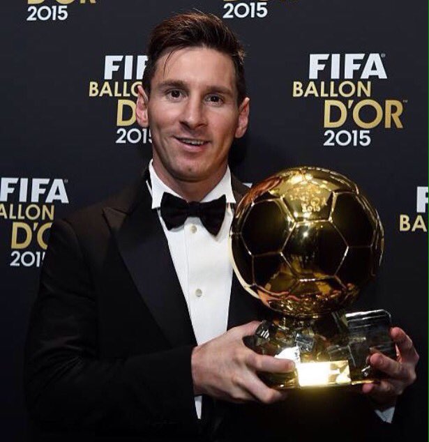 TMJPFifa's tweet photo. Congratulations Messi, the best footballer in the world!! #Messi #Ronaldo #Neymar #BallonDor ⚽️⚽️ https://t.co/IRUduuF8DP