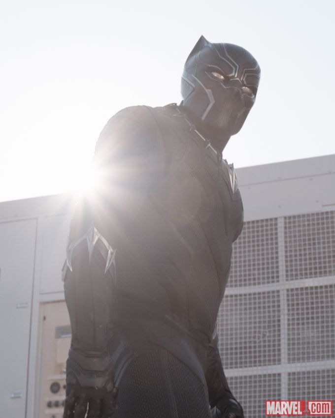Collider's tweet image. It&apos;s official: &apos;Creed&apos; helmer Ryan Coogler will direct Marvel&apos;s &apos;Black Panther&apos;: bit.ly/1mSjzKS