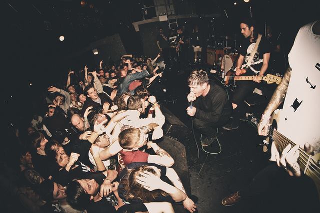 deadpresszine's tweet photo. Dead Swans (@DEADSWANSuk) tease at possible reunion for 2016: https://t.co/sioYPWoKpe @Bridge9 #UKHC #DeadSwans https://t.co/c0d86Z48Is