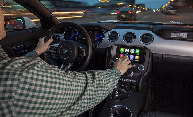 applenws's tweet image. Apple publishes first comprehensive list of CarPlay-compatible vehicles ift.tt/1ZXamic