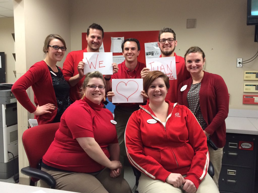 Good luck Juan! @TargetJuan @melbeglinger @jason1456target @KohnerNaomi <a href="/ERGronli/">Eric Gronli</a> @Jcombe07 <a href="/WacekAimee/">Aimee Wacek</a>