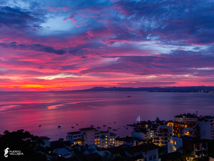 PuertoVallarta's tweet photo. Add this view to your #bucketlist. https://t.co/zlb6UzYjcM https://t.co/XsjKiVUpff
