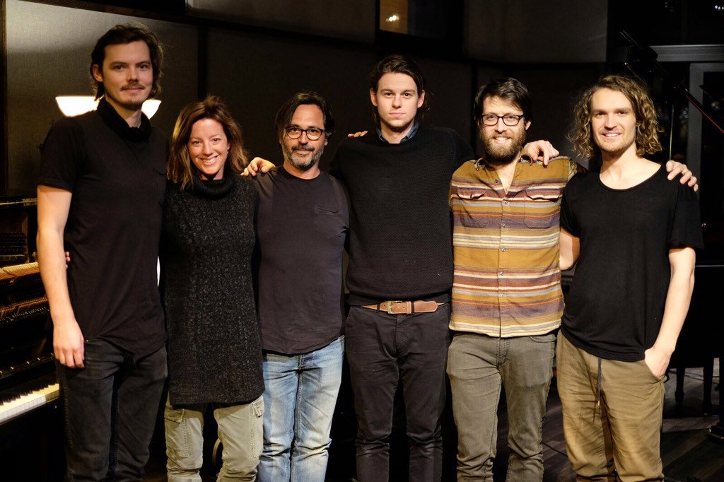 halfmoonrun's tweet photo. it was an honour to spend a couple days with @SarahMcLachlan and @studioPMarchand. Big thanks to both of you!! https://t.co/5T1j9aLL9f