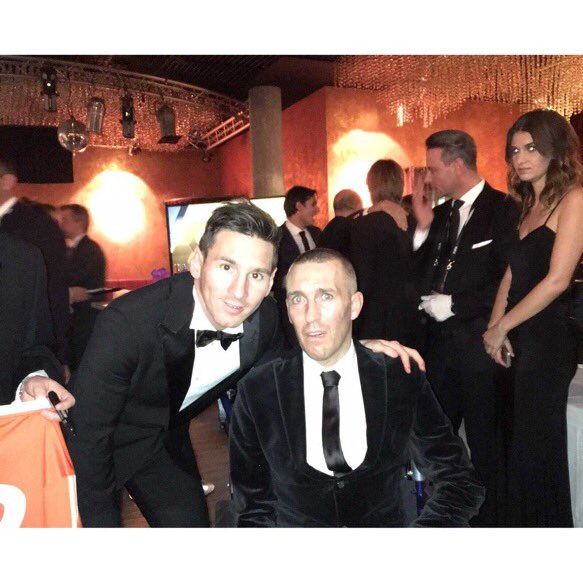 NandoInvictus's tweet photo. Nights like tonight make the hard work all worth it to see Fernando enjoying himself 

https://t.co/KXW37lrVlu https://t.co/GjXdojSOfh