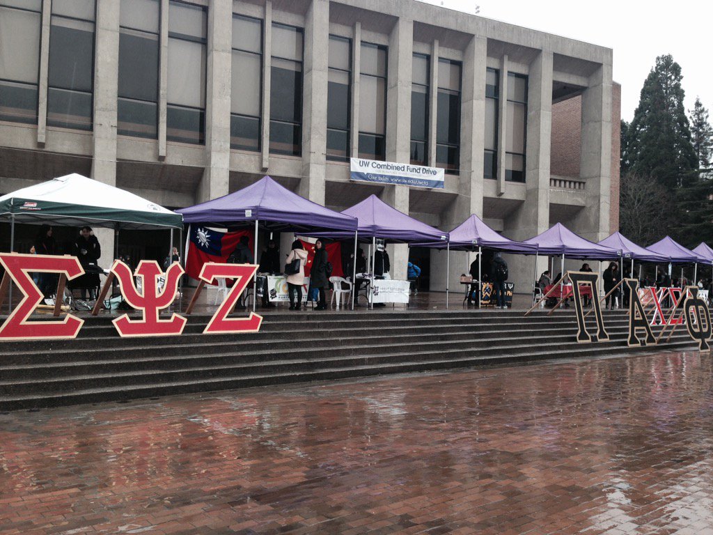 TheePodcast's tweet image. Signing @MattKISW and @TheeTedSmith up for #pledgeclass'16. Big moves next semester boys, big moves.