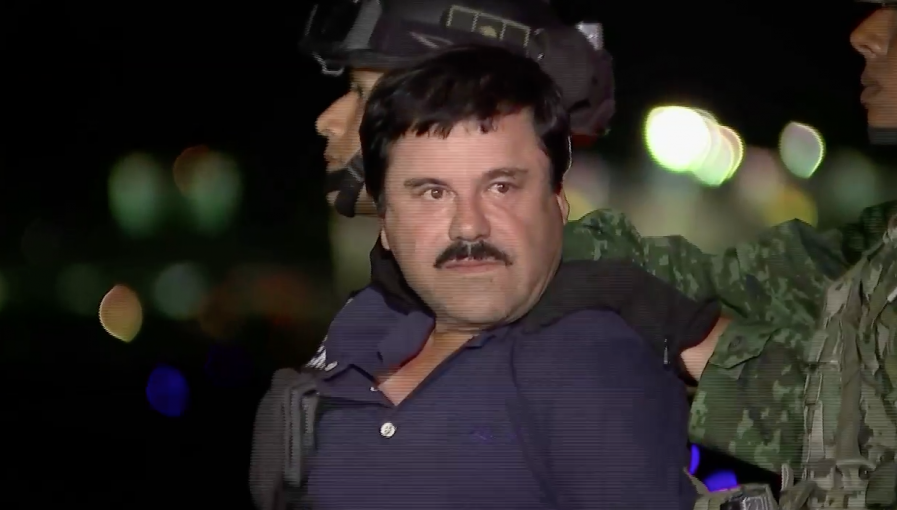 MT_enMEXICO's tweet photo. El show del Chapo distrae de los verdaderos problemas de México: The New York Times https://t.co/HNZi9k4D16 https://t.co/yACVU5n2HO