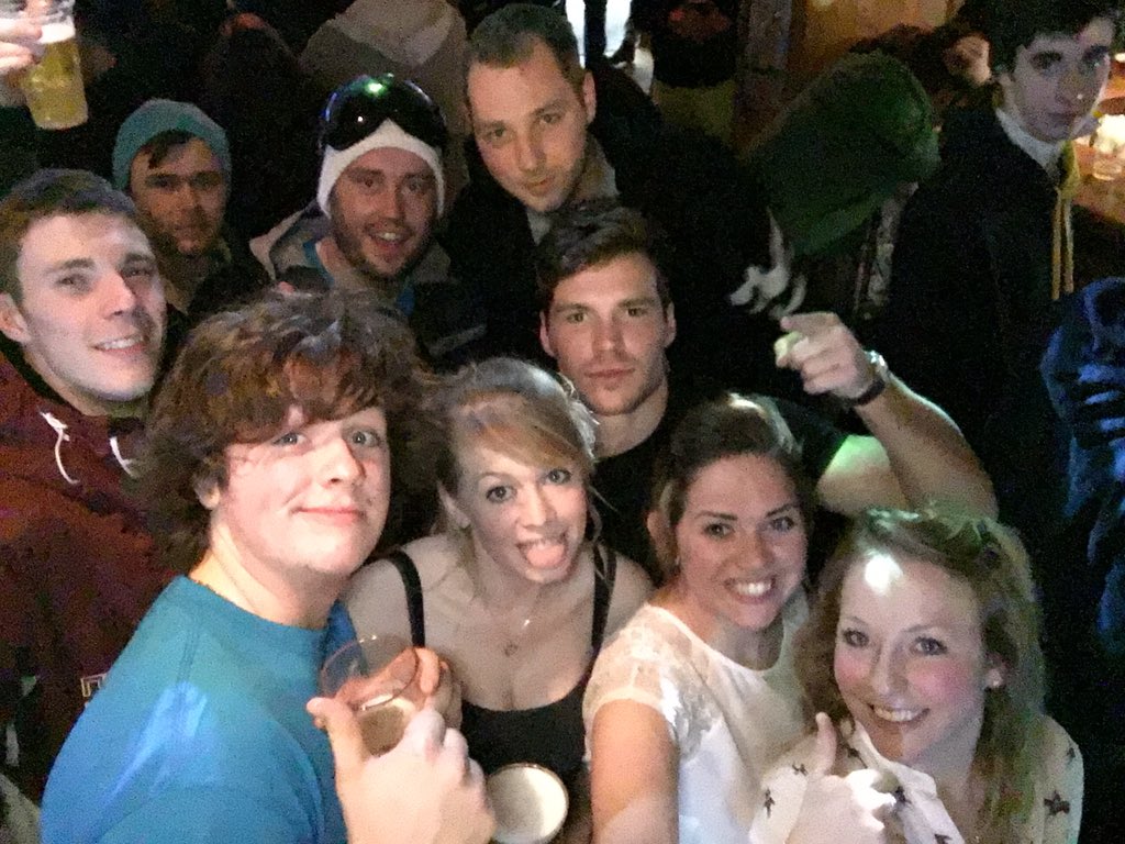 Rebecca Horner tweet media