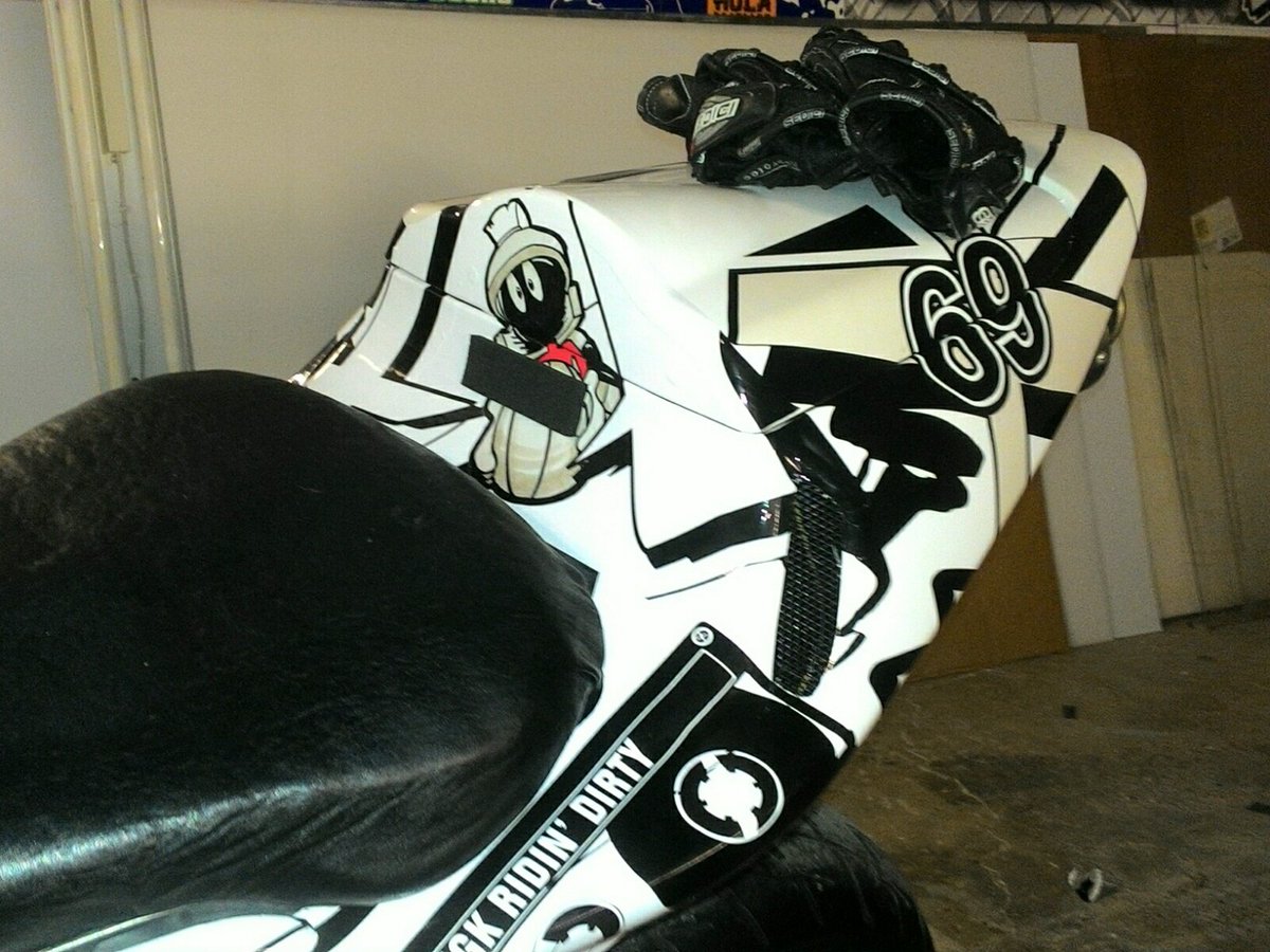 LakesideSigns1's tweet image. #motorcycles #motorcyclewraps #wraps #graphicdesign #atxsigns #lakeway #lakesidegraphics