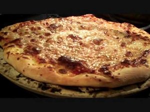 BlaiseCheshire's tweet image. @Notes_Nonsense #NonsensewithNotes #HaitianMarket #PizzaNight