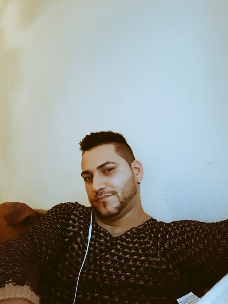 Alfonso_greece (@saki_grece) on Twitter photo 