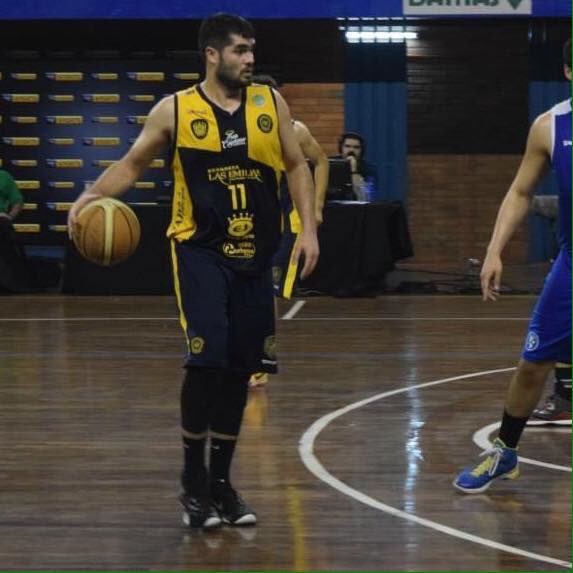 anderv11's tweet photo. #LUQUEÑO #SLB #11 🏀💙💛 https://t.co/3kUvRr1W7F