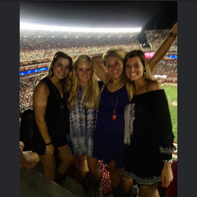 luckyCARMs__'s tweet photo. #GOTIGERS #rolltearsroll #webeatu https://t.co/w6TP7cGkFY