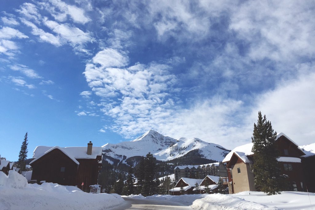 brandeebusch's tweet photo. Such a beautiful day today @bigskyresort. #bluebird #bigskymontana #echotours #lifestylez #skisync #sonya6000 https://t.co/BctEK2muvR