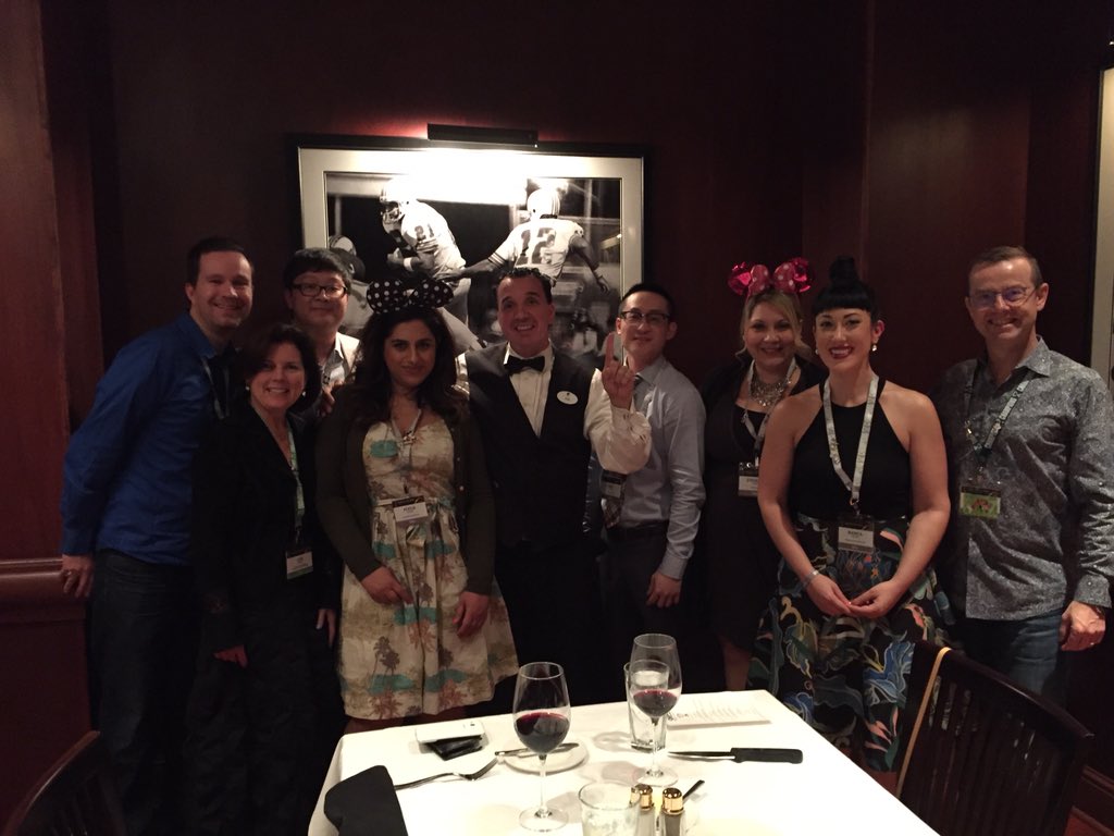 #Lisa's6 celebrating <a href="/poojology/">Pooja Jadwani</a> Birthday with #JerseyJoe <a href="/lisadriscoll29/">Lisa Driscoll</a> @ThomasDyck_TD and @TeriCurrie_TD