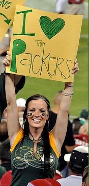 Packerboobs's tweet photo. And we love you! #gopackgo #packerboobs https://t.co/9fjHR3Tc80