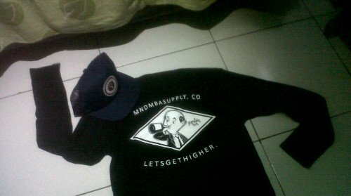 Buy 2 ts , get trucker cap FREE :) #mndmtwk