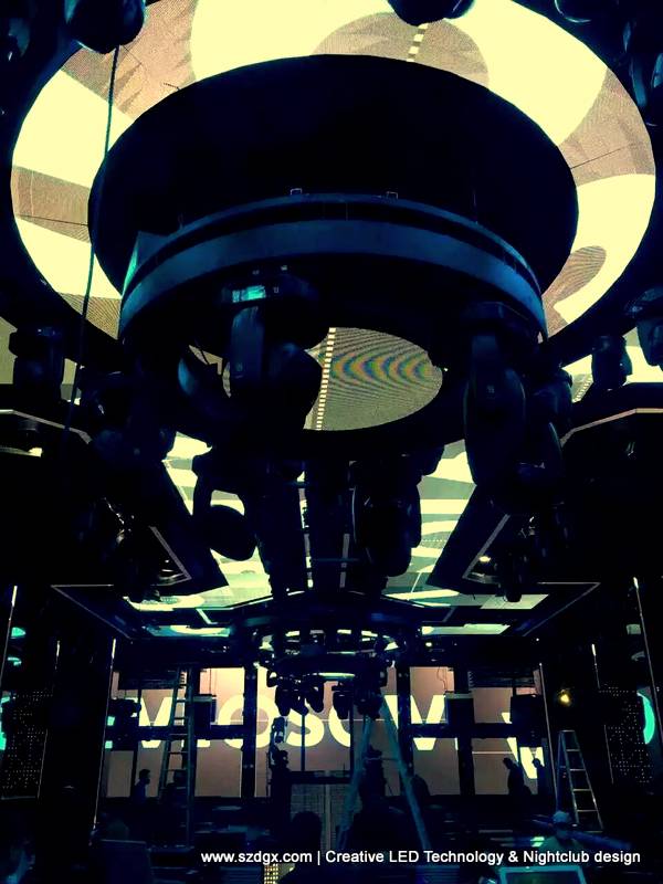 DGX_Designer's tweet image. DGX installation @ VIP ROOM Nightclub #DGX #leddisplay #nightclubdesign