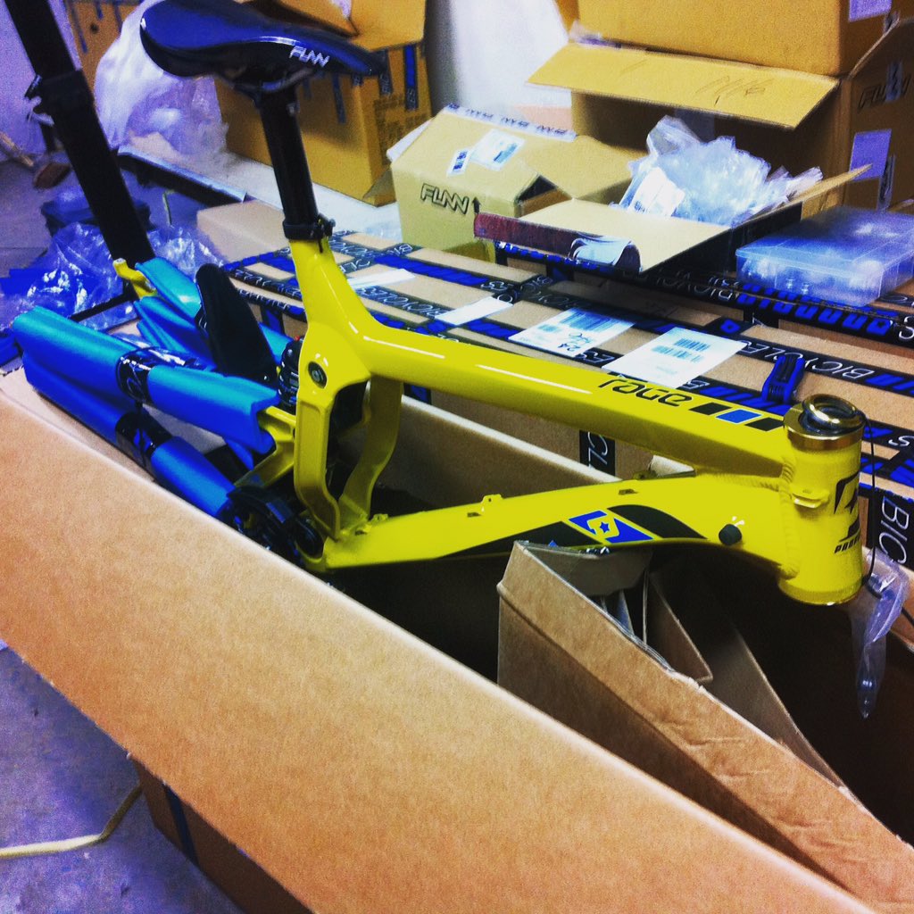 Exciting times as the new Rage frames are off to the boys! These things are the dogs danglies. #PropainDirtZelvy