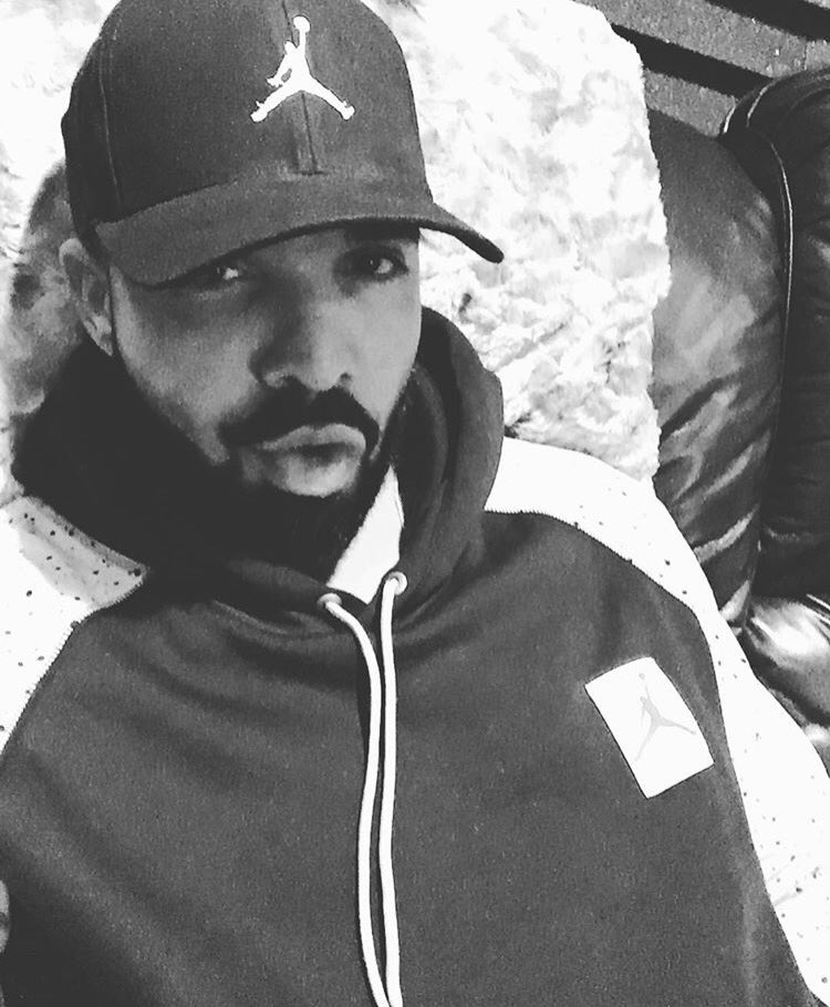 priincesdayana's tweet photo. 😰💕💕💕 #daddyyyyyy @Drake https://t.co/ZD450uUOHZ