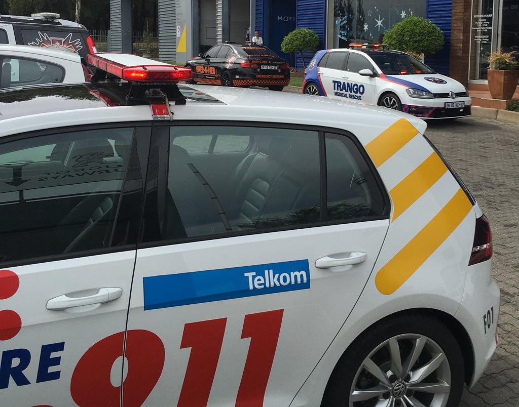 <a href="/TrangoRisk/">TRANGO</a> <a href="/Netcare911_sa/">NETCARE 911</a> <a href="/EMER_G_MED/">EMER-G-MED EMS</a> on scene of Resus with ALS resources within minutes