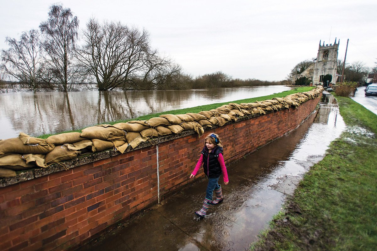 newscientist's tweet photo. Global browning - it matters, it's urgent, but we can't fix it in isolation https://t.co/sfgR0CrEx6 https://t.co/qtNNYPyHNU