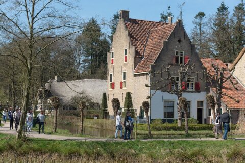 SBRMHAN's tweet photo. De netwerkochtend van Ondernemer voor de klas gaat bijna van start @Openluchtmuseum. #ovdk2016 #HANnl #SBRMHAN https://t.co/j9Alp6jhA5