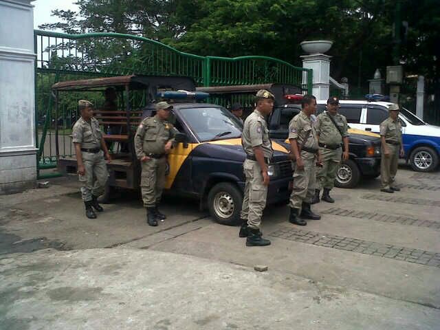 PolPP_DKI29 tweet media