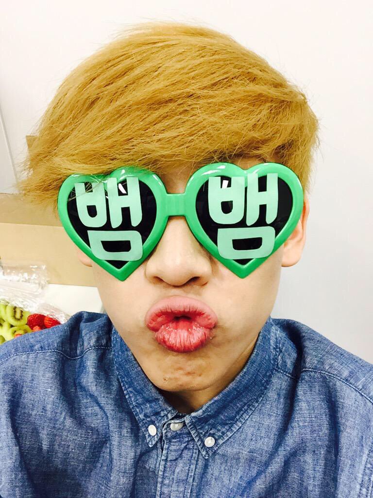 khun_khun0624's tweet photo. ベムに手出したり、嫌な思いさせたらアガセ許さないよ???
@BamBam1A
#SUPPORTBAMBAM
#FOREVERBAMBAM
#LOVEBAMBAM
#WITHIGOT7
🐍🐍🐍🐍🐍🐍🐍🐍🐍🐍 https://t.co/LnsIm71aYk